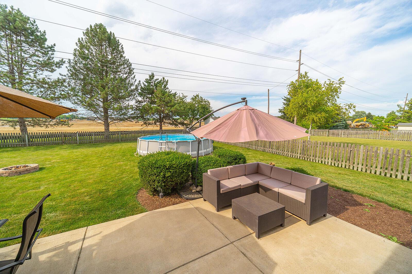 5672 Davidson Road Hilliard, OH 43026 - Photo 22 of 43 Patio