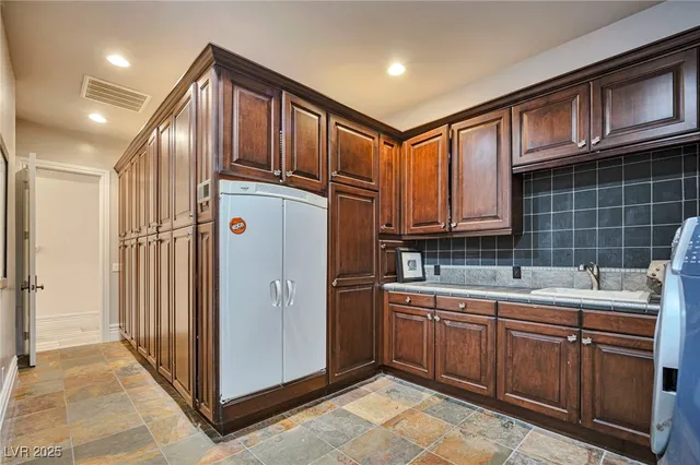 $3,099,000 | Undisclosed Address, Las Vegas, NV 89148