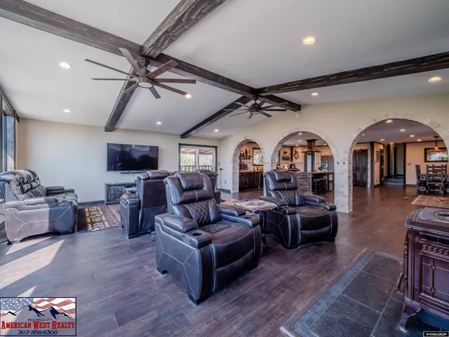 $575,000 | 21 Mountainview Road, Douglas, WY 82633