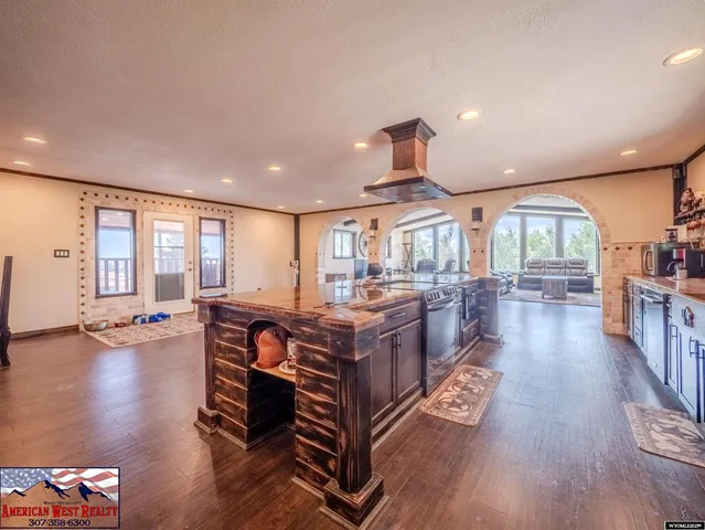 $575,000 | 21 Mountainview Road, Douglas, WY 82633