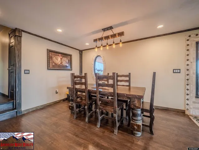 $575,000 | 21 Mountainview Road, Douglas, WY 82633