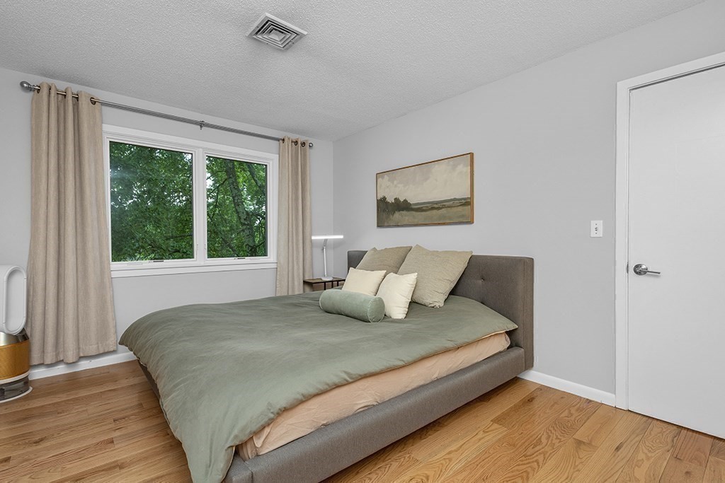 41 Murray Road, Unit 41 Newton, MA 02465 - Photo 17 of 29