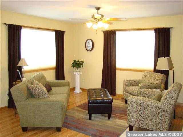 14040 Oak Hollow Road Brainerd, MN 56401 - Photo 2 of 9 Gallery Image 2