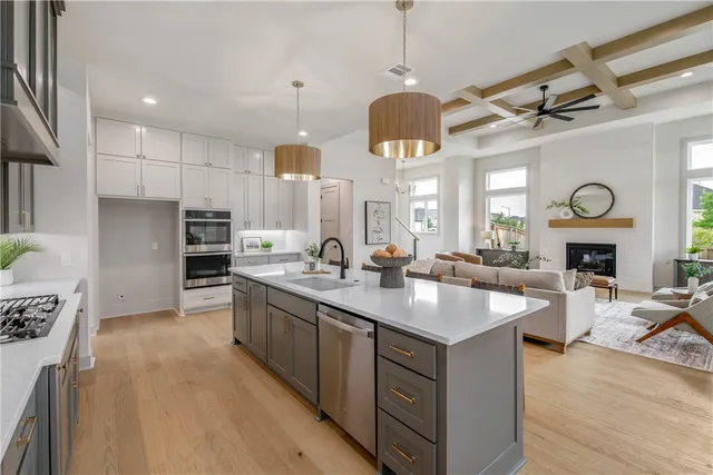 $780,100 | 4901 Pearl River Court, College Station, TX 77845