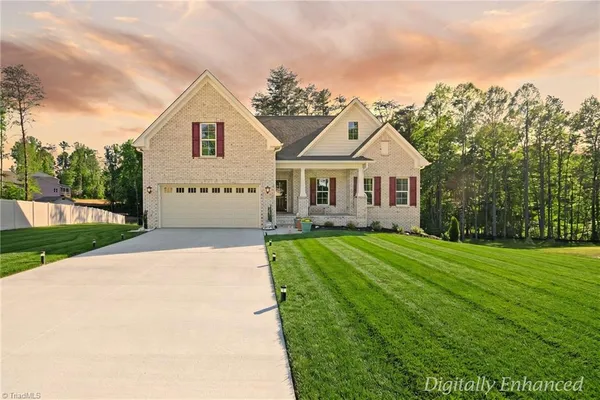 $675,000 | 293 Vine Rdg Drive, Winston-Salem, NC 27127