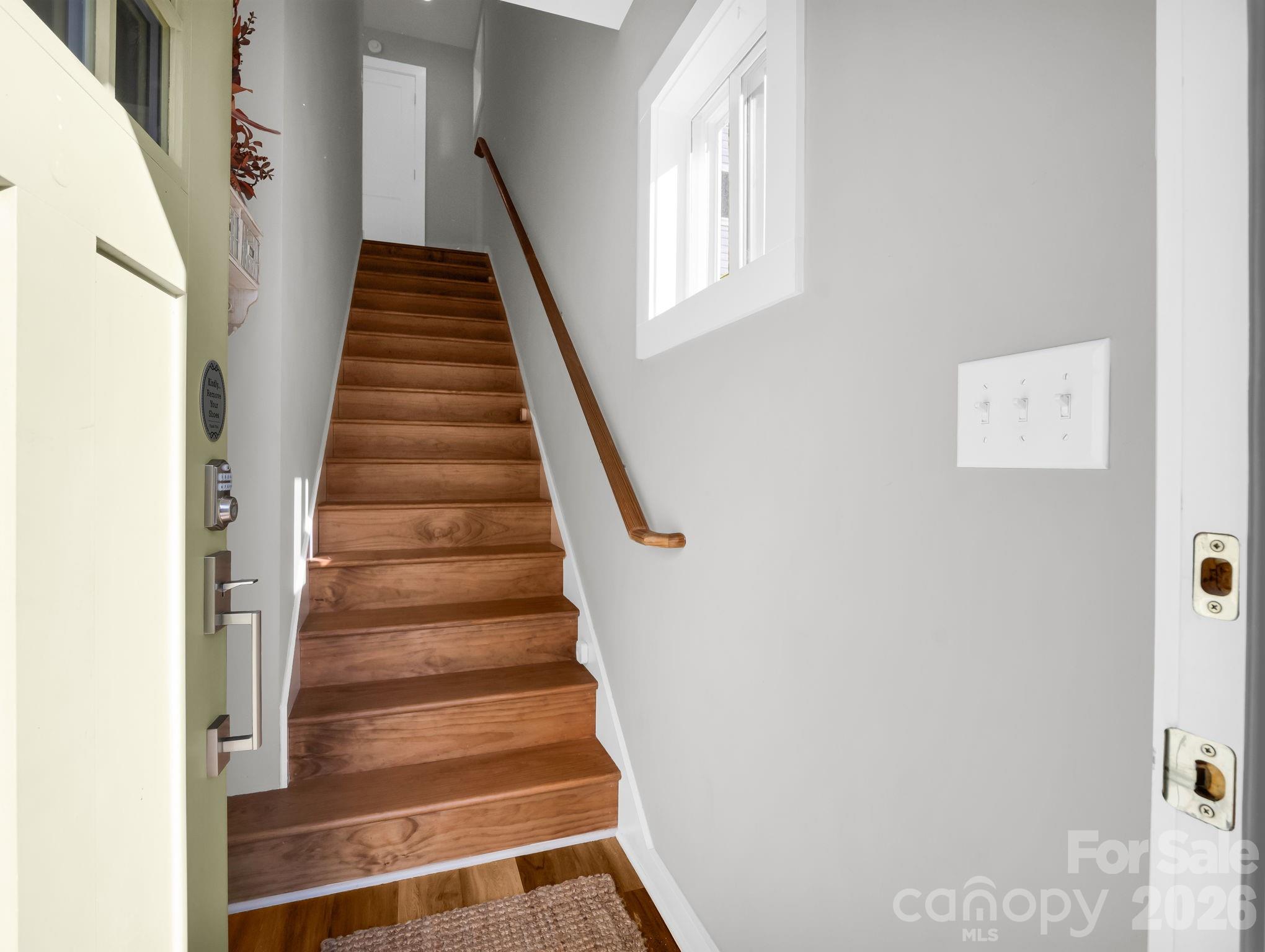 9 East Citra Street Arden, NC 28704 - Photo 23 of 28 a view of entryway