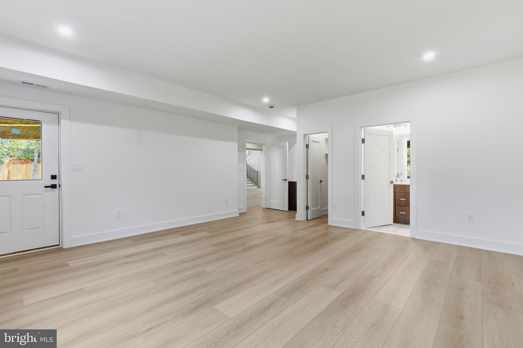 4008 Burke Station Road Fairfax, VA 22032 - Photo 25 of 41 Basement bedroom #7