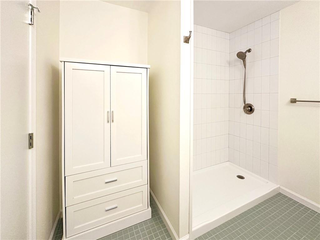 202 Ranch Road Mathis, TX 78368 - Photo 20 of 36 a bathroom with a shower