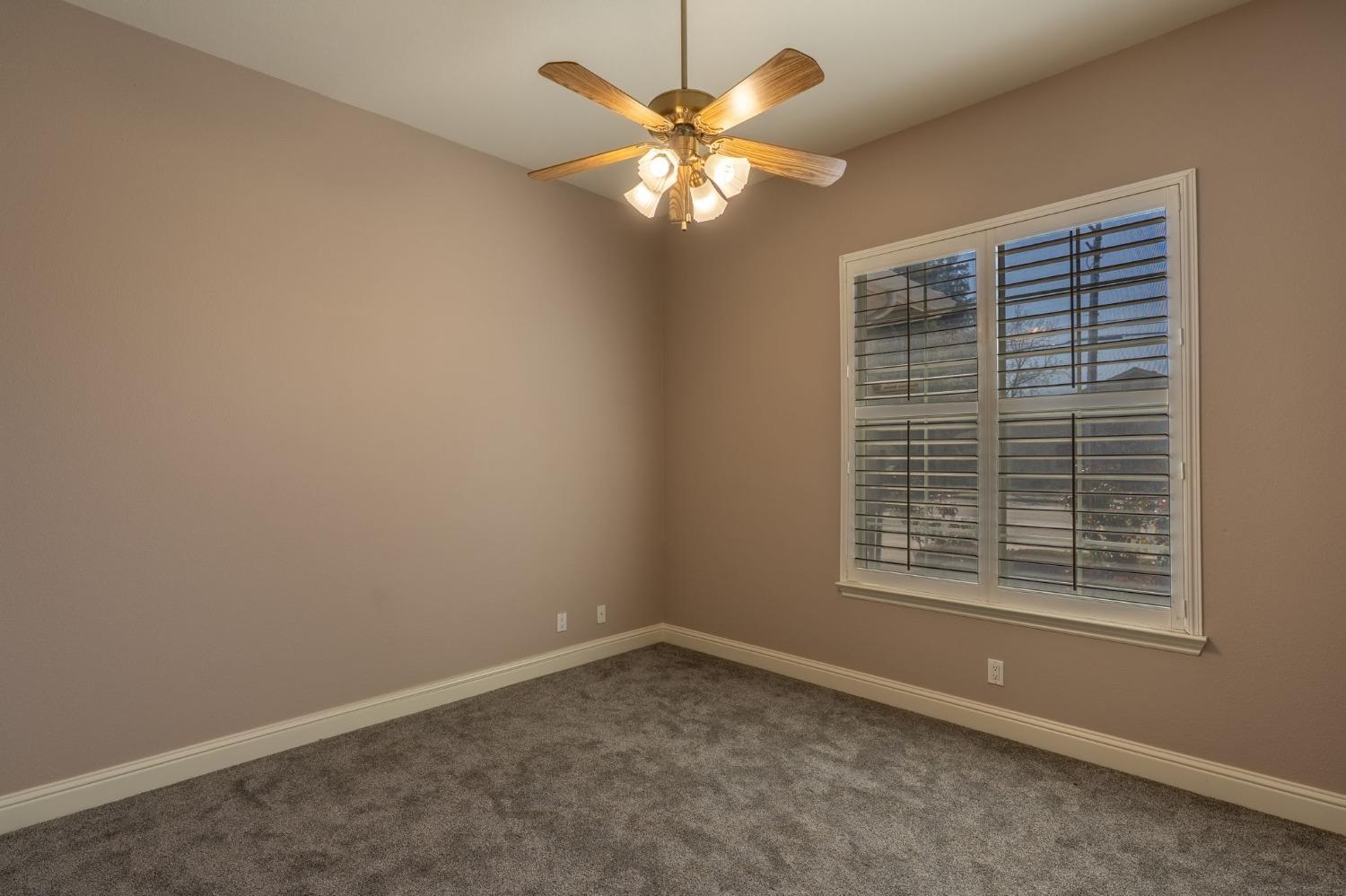 1153 East Milgeo Avenue Ripon, CA 95366 - Photo 15 of 30