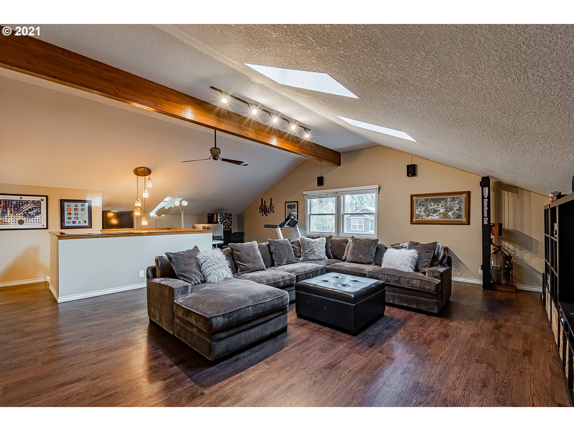 11475 Northwest Reeves Street Portland, OR 97229 - Photo 22 of 32 Gallery Image 22