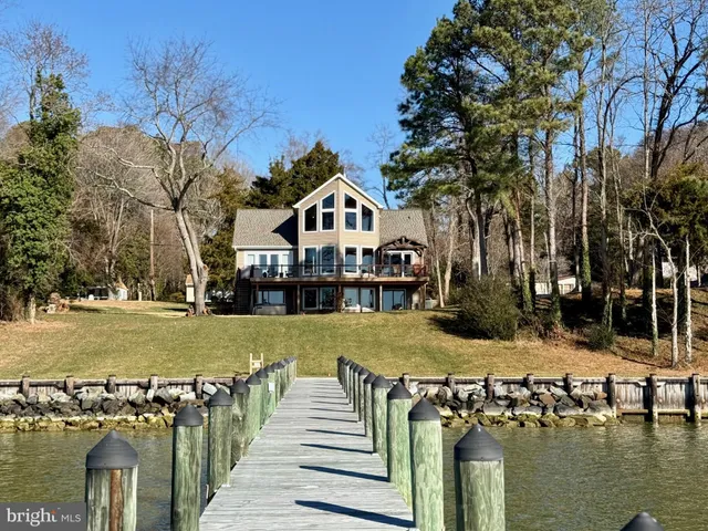 $1,099,900 | 329 Overlook Drive, Lusby, MD 20657