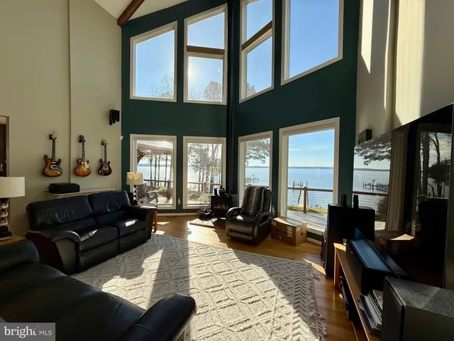 $1,099,900 | 329 Overlook Drive, Lusby, MD 20657