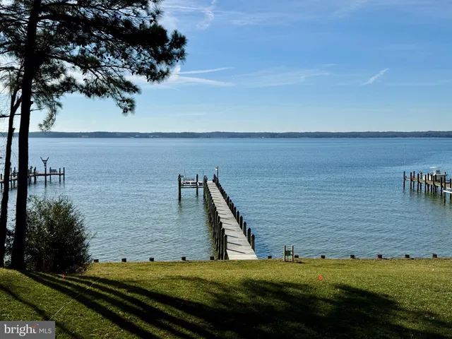 $1,099,900 | 329 Overlook Drive, Lusby, MD 20657