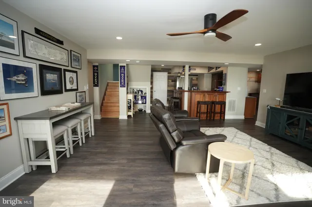 $1,099,900 | 329 Overlook Drive, Lusby, MD 20657