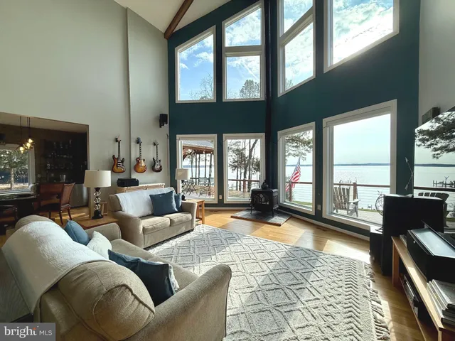 $1,099,900 | 329 Overlook Drive, Lusby, MD 20657