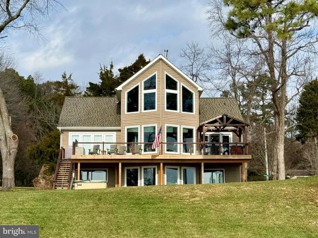 $1,099,900 | 329 Overlook Drive, Lusby, MD 20657