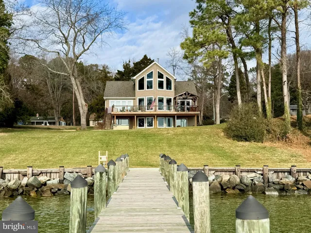 $1,099,900 | 329 Overlook Drive, Lusby, MD 20657