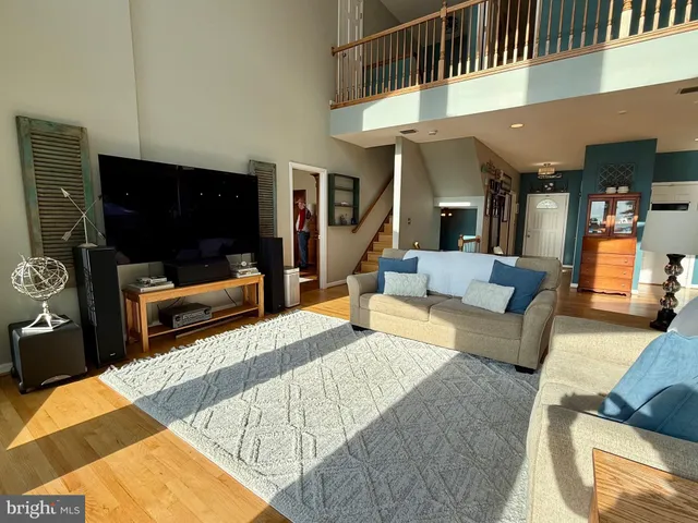 $1,099,900 | 329 Overlook Drive, Lusby, MD 20657