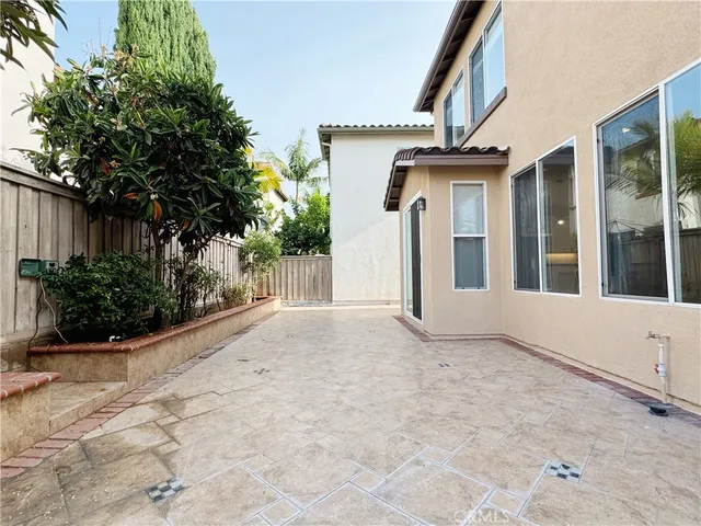 $5,200 | 39 Eaglecreek, Irvine, CA 92618