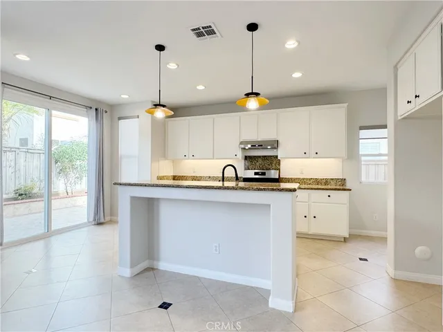 $5,200 | 39 Eaglecreek, Irvine, CA 92618