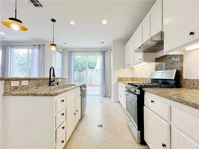 $5,200 | 39 Eaglecreek, Irvine, CA 92618