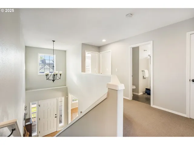 $574,999 | 14935 Southeast Paddington Road, Clackamas, OR 97015