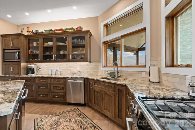 $1,180,000 | 164 Flowing Hills Drive, Clyde, NC 28721