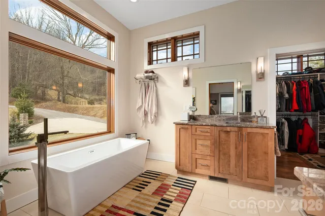 $1,180,000 | 164 Flowing Hills Drive, Clyde, NC 28721