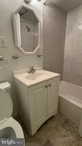 $2,200 | 3790 Lyndhurst Drive, Unit 103, Fairfax, VA 22031