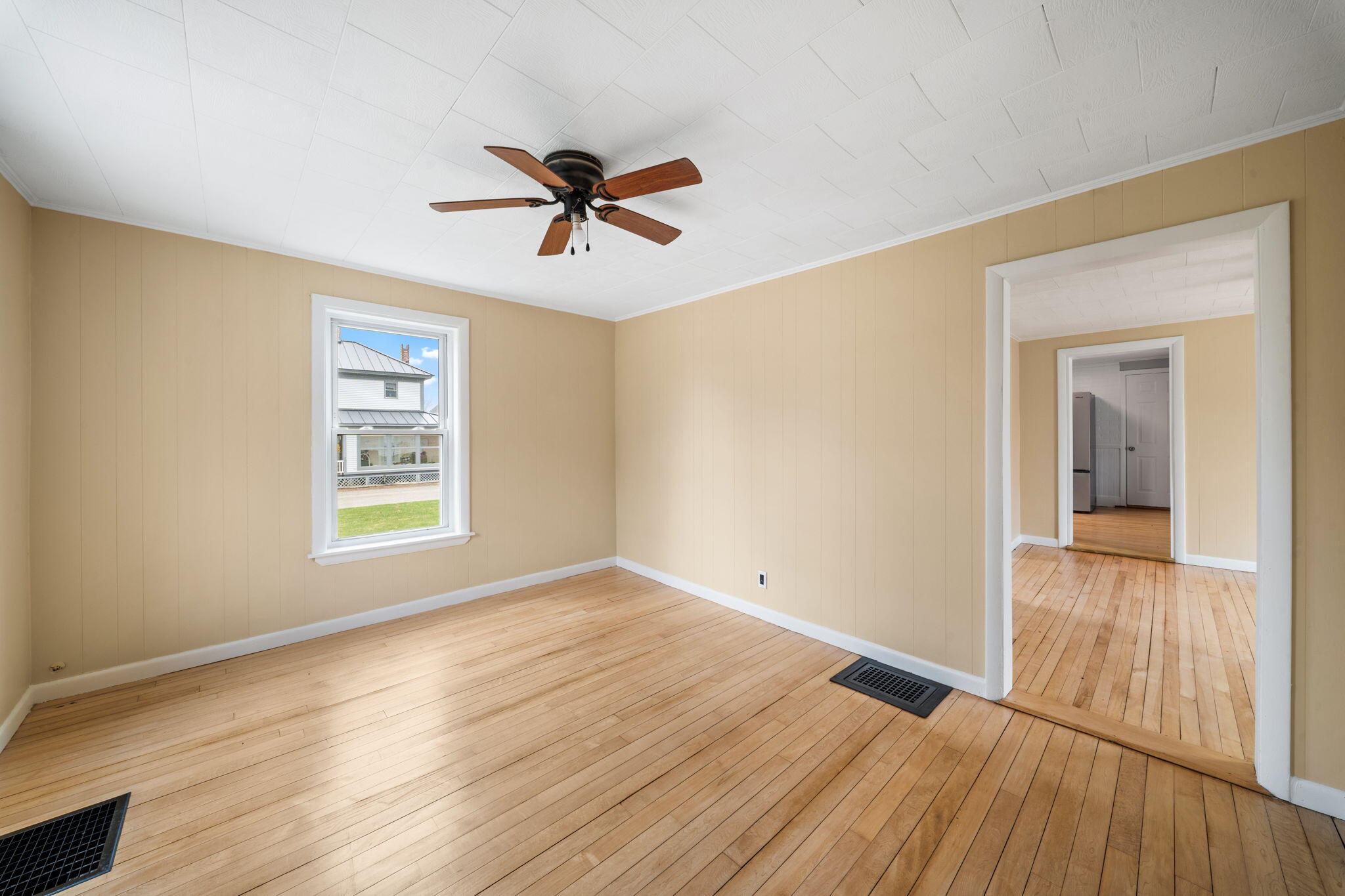 28 Weeks Street Houlton, ME 04730 - Photo 11 of 25 28 Weeks St