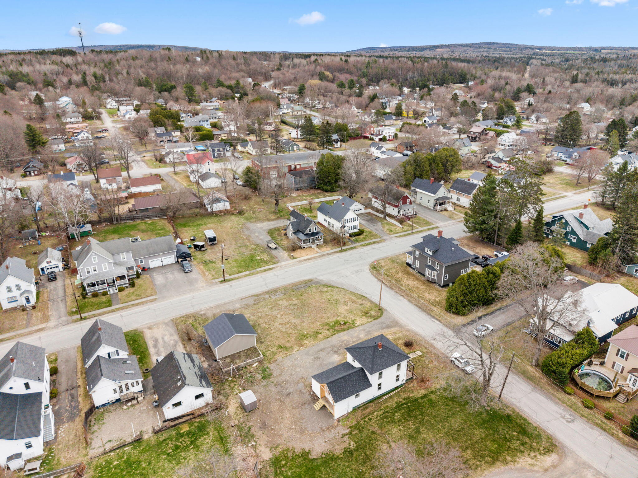 28 Weeks Street Houlton, ME 04730 - Photo 19 of 25 28 Weeks St