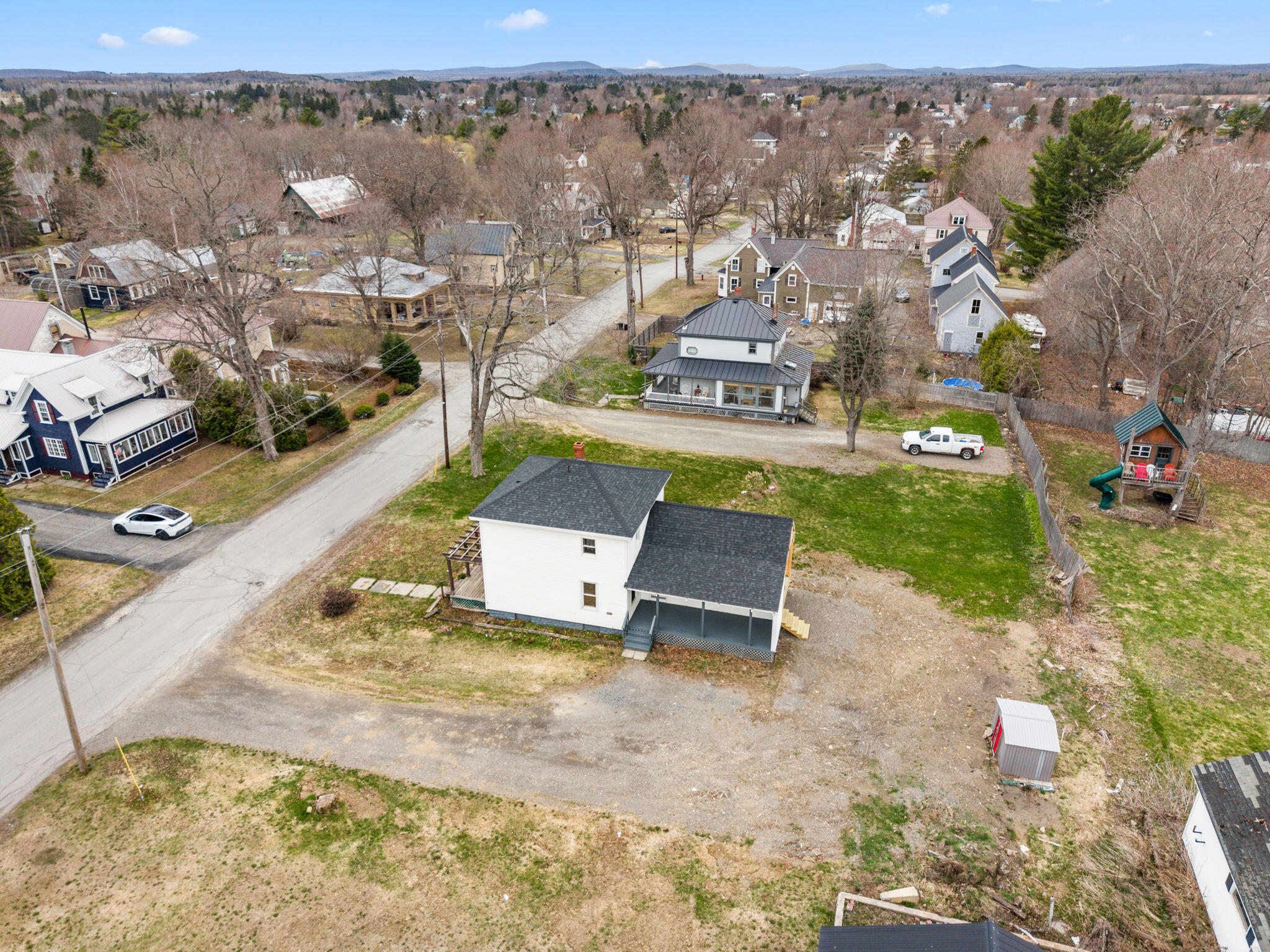 28 Weeks Street Houlton, ME 04730 - Photo 20 of 25 28 Weeks St