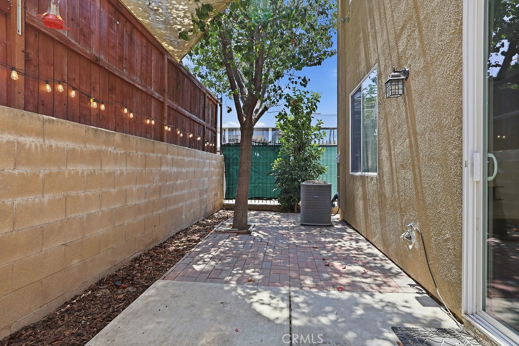 11370 Dream Pacoima, CA 91331 - Photo 45 of 55 Back Yard/Patio
