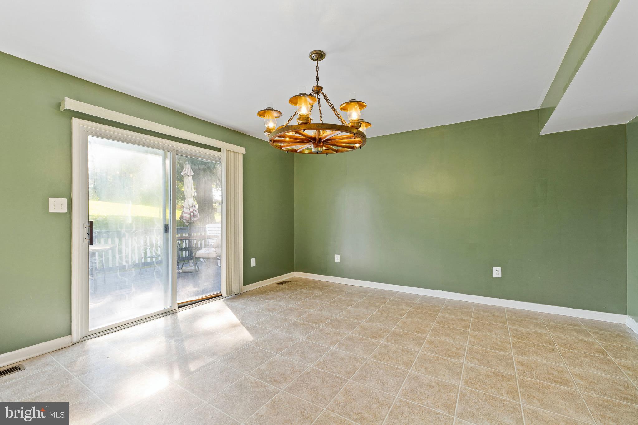 1515 Brehm Road Westminster, MD 21157 - Photo 9 of 41 Gallery Image 9