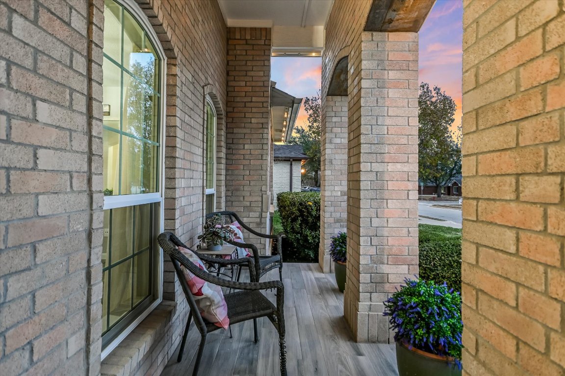 1312 Pigeon View Street Round Rock, TX 78665 - Photo 30 of 30 a view of a balcony with chairs