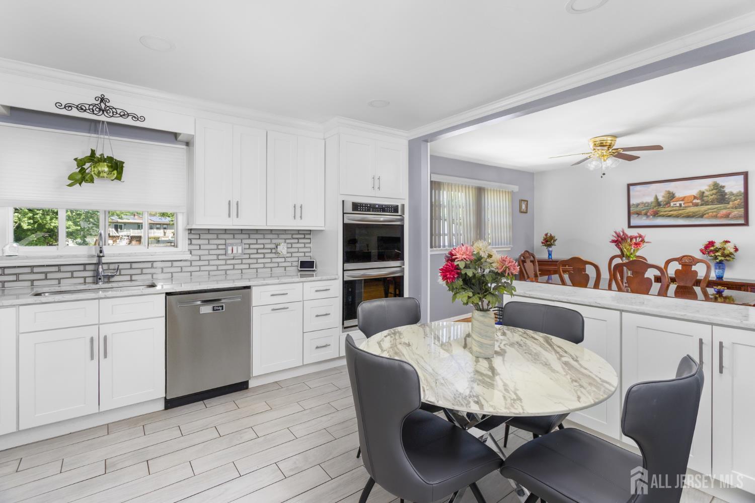 7 Vauxhall Road East Brunswick, NJ 08816 - Photo 10 of 38