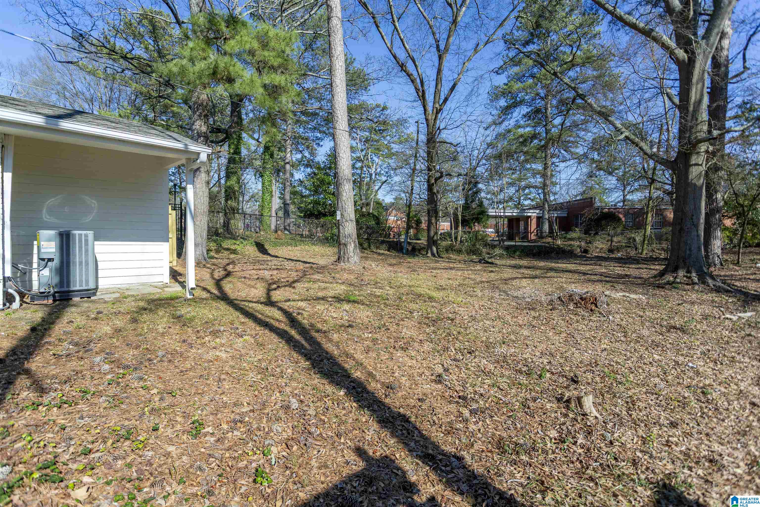4925 Montevallo Road Birmingham, AL 35210 - Photo 9 of 40