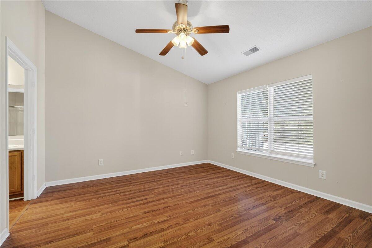 7360 Suncatcher Drive Hanahan, SC 29410 - Photo 21 of 40 21-7360 Suncatcher Drive-18