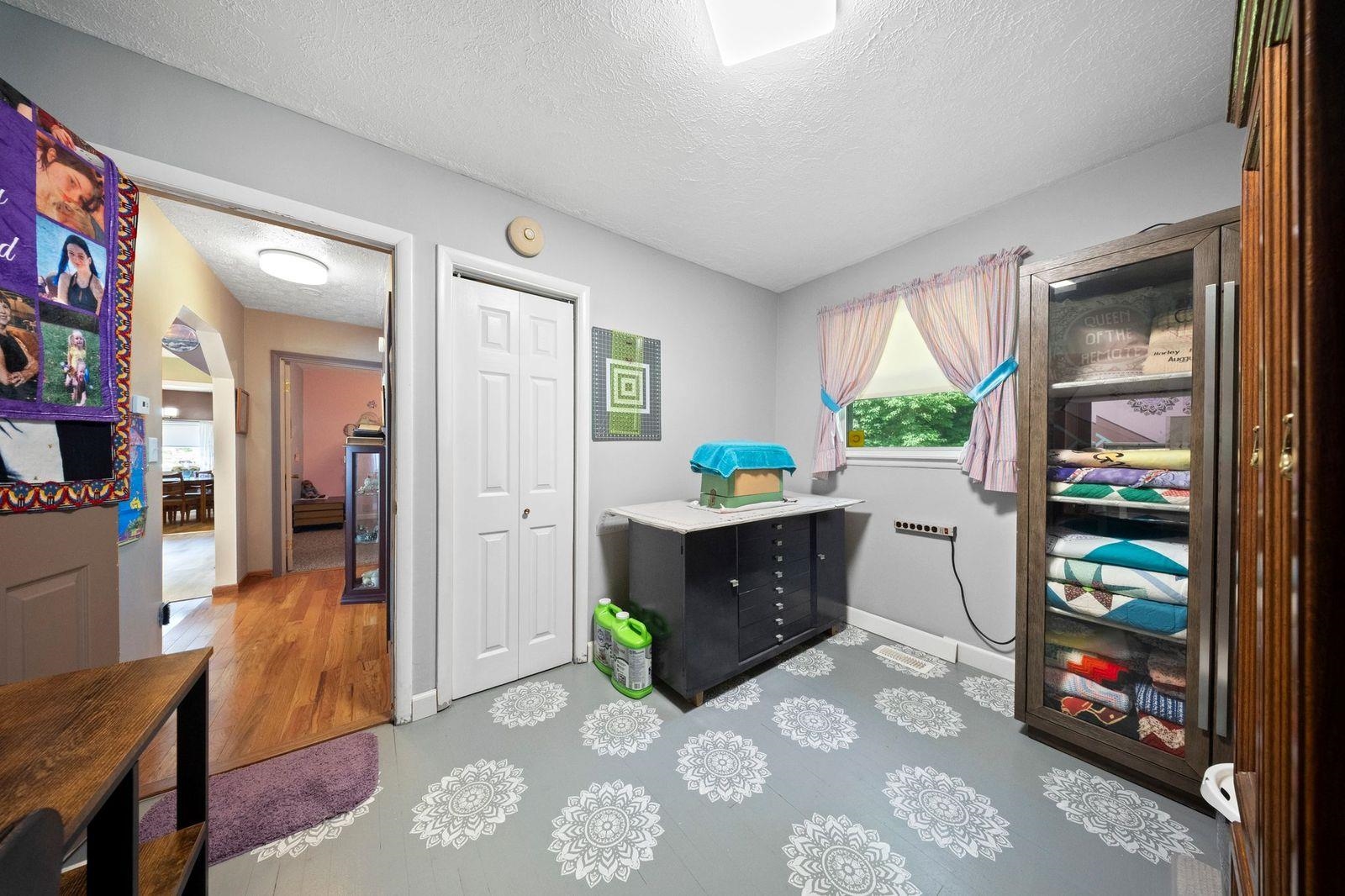 1100 Raceland Avenue Raceland, KY 41169 - Photo 25 of 41