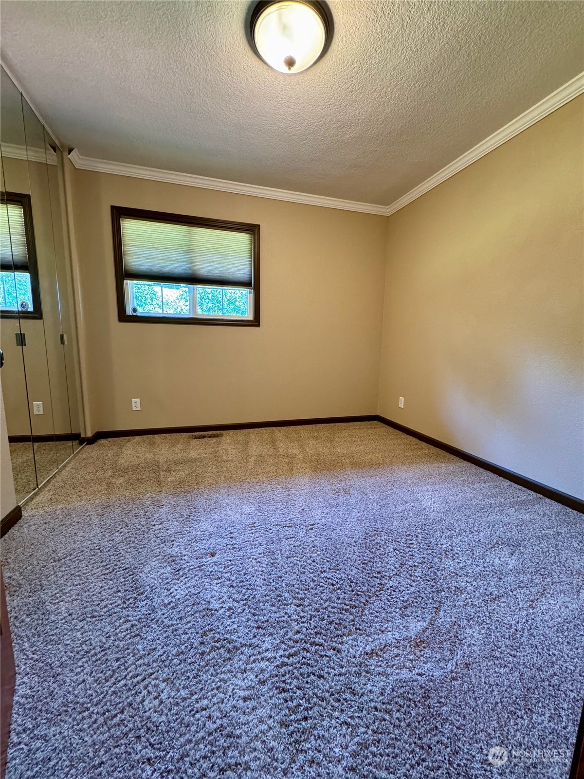 1011 Carroll Road Kelso, WA 98626 - Photo 8 of 25 Gallery Image 8