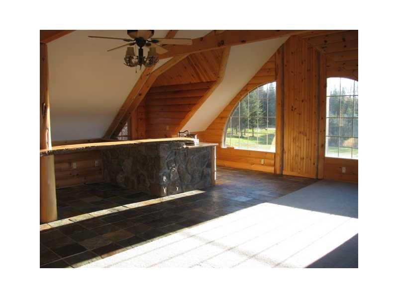 12 Ralmar Road Rangeley, ME 04970 - Photo 23 of 33 Den/Family/Great Room. Wet Bar
