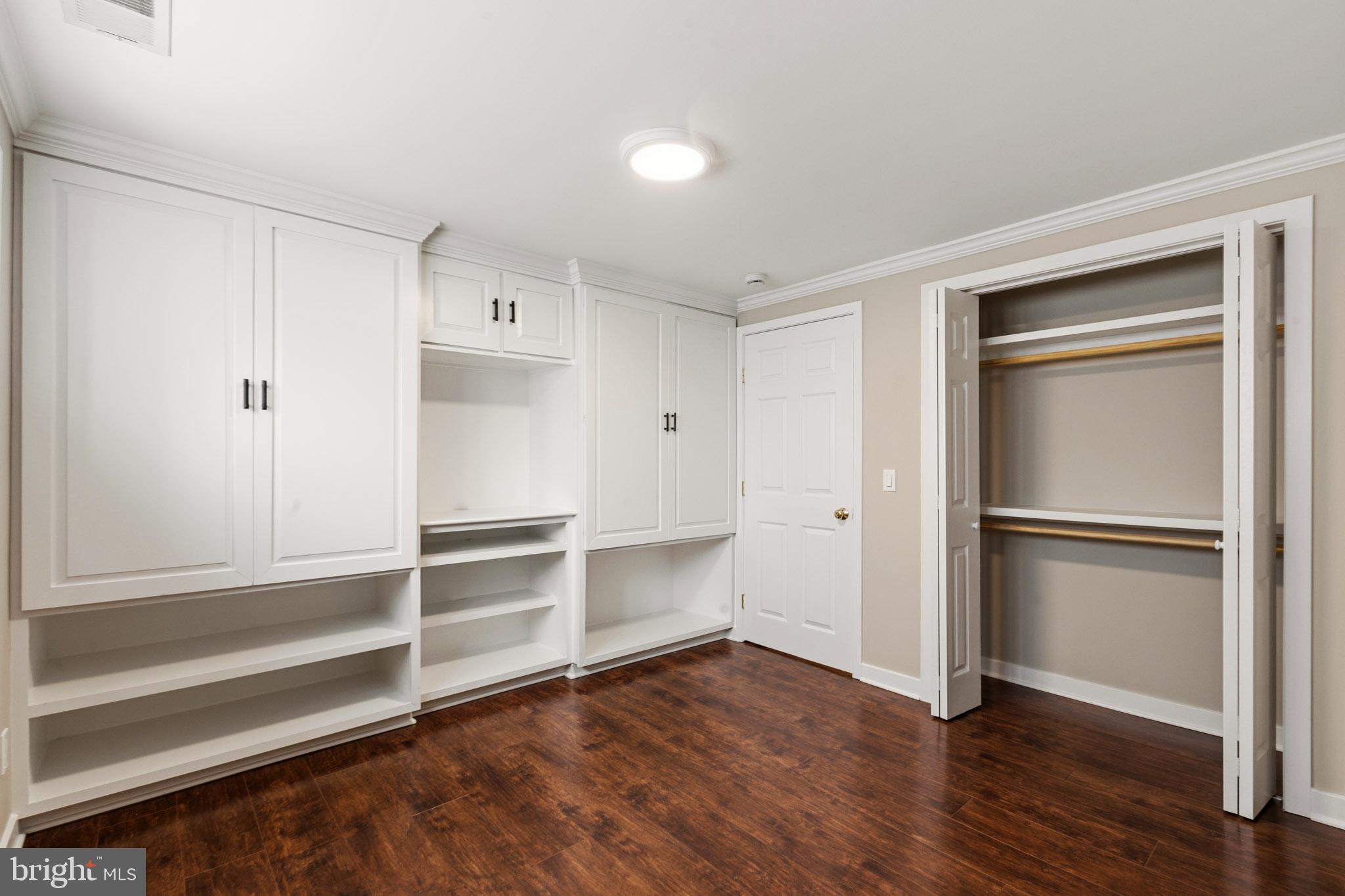 218 Lees Lane Edgewater, MD 21037 - Photo 19 of 41 Versatile space with stylish storage.