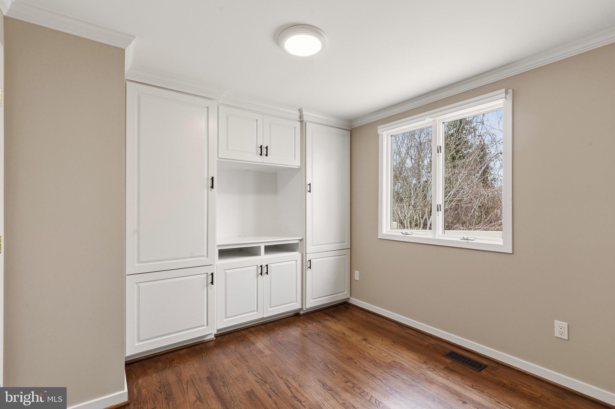 218 Lees Lane Edgewater, MD 21037 - Photo 10 of 41 Bright, versatile space with natural light.