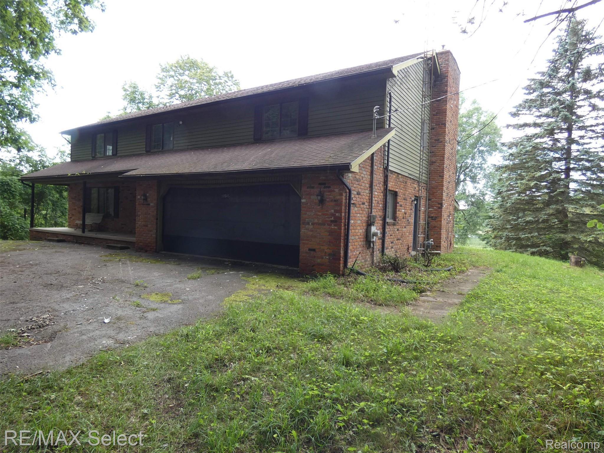 11505 Hartland Road Fenton, MI 48430 - Photo 35 of 35 Mikat 007 - Copy.JPG