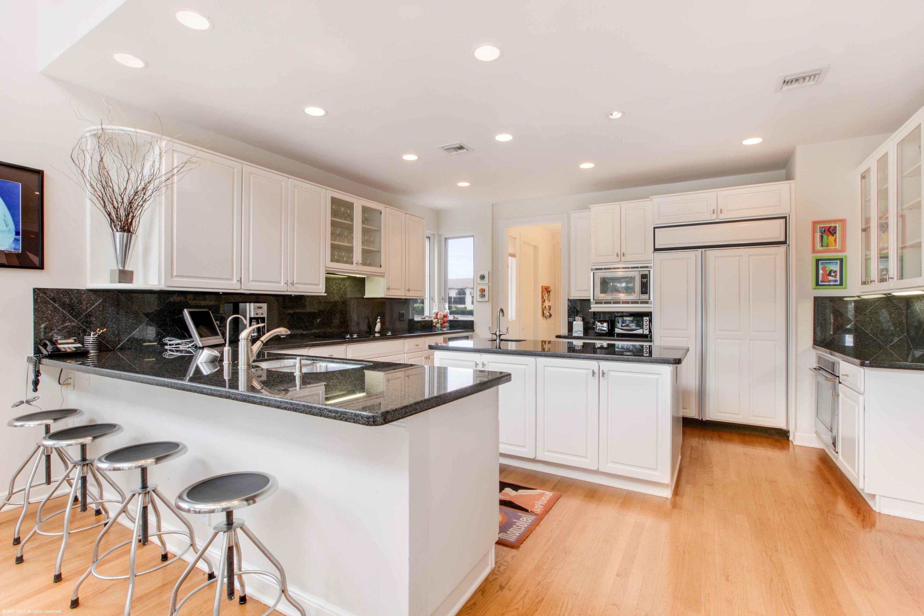 866 Northeast 79th Street Boca Raton, FL 33487 - Photo 20 of 64 022