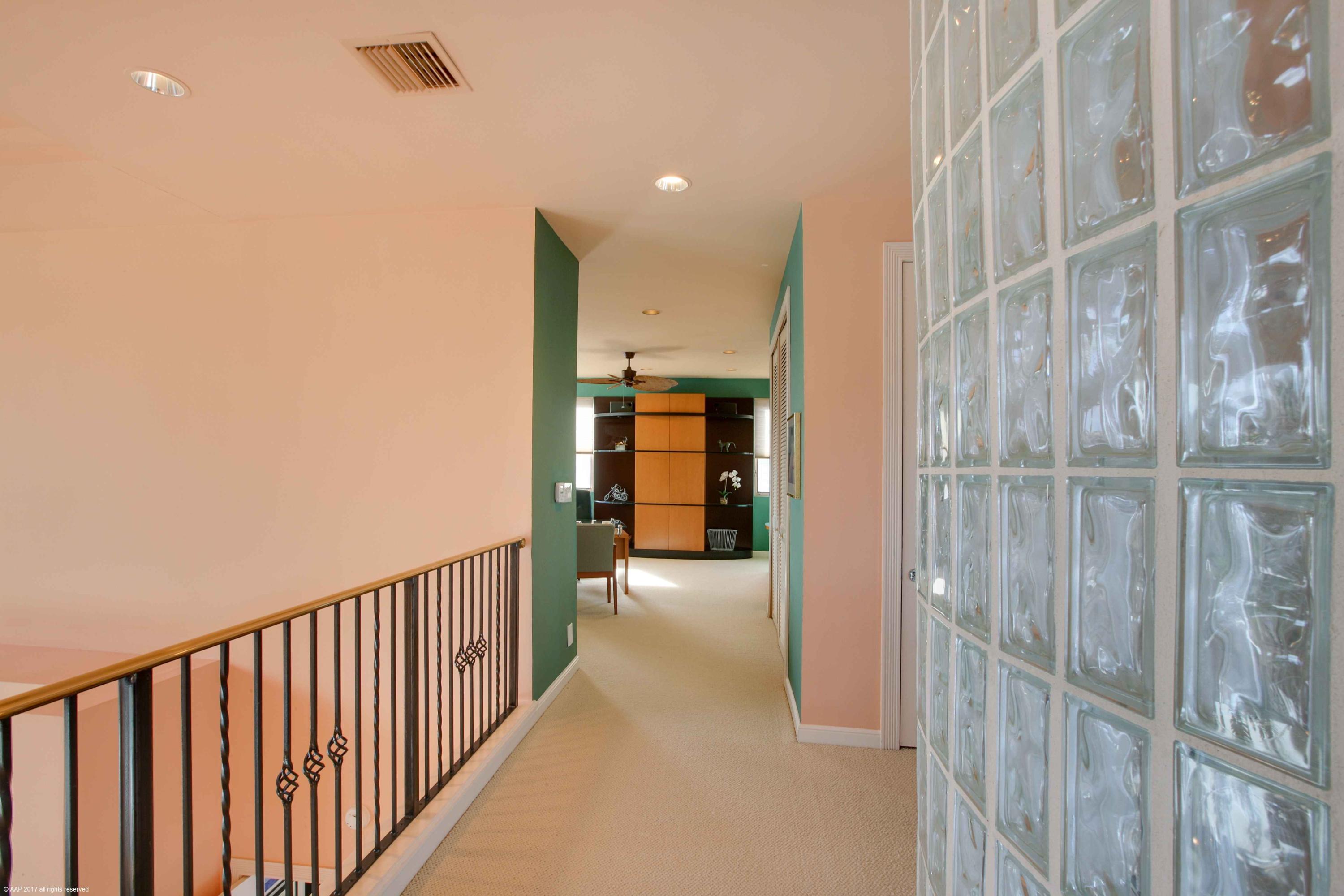 866 Northeast 79th Street Boca Raton, FL 33487 - Photo 50 of 64 055