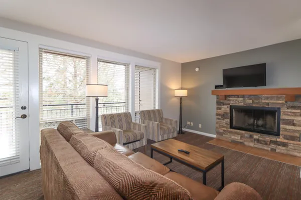 $38,000 | 18575 Southwest Century Drive, Unit 823 AKA 435, Bend, OR 97702