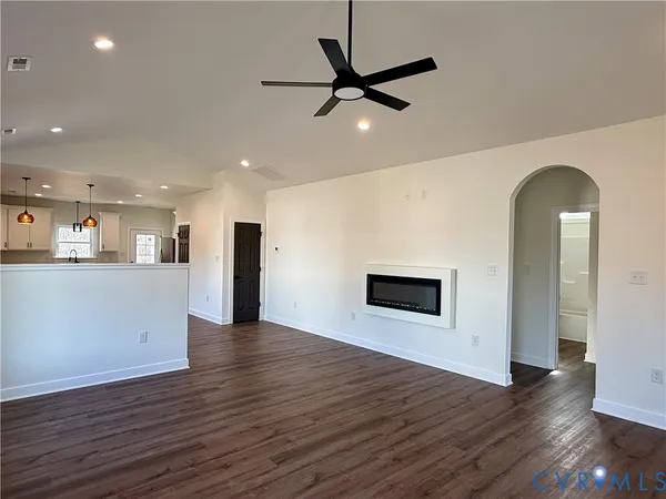 $389,000 | 7969 Pennsylvania Avenue, West Point, VA 23181