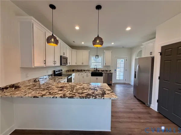 $389,000 | 7969 Pennsylvania Avenue, West Point, VA 23181