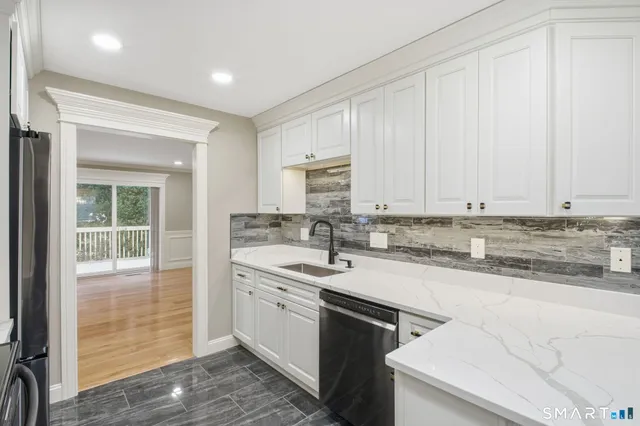 $3,500 | 193 The Meadows, Unit 193, Enfield, CT 06082